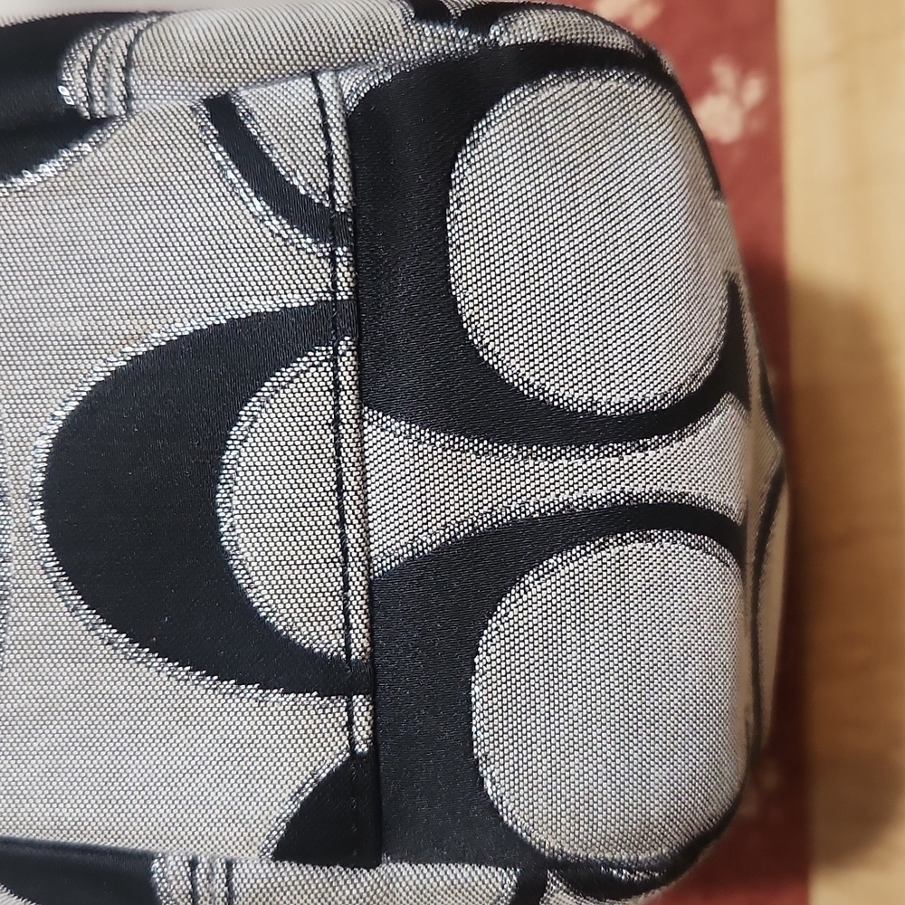 Coach Bag - Picture 9 of 15